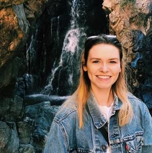 Meet your Posher, Julia